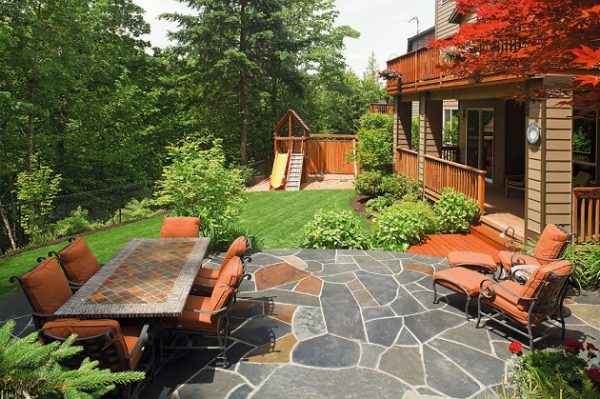 Backyard kitchen garden