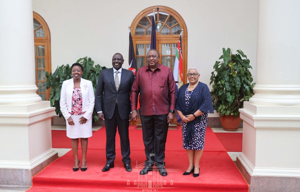 PICTURE STORY: Outgoing Presiedent Kenyatta Hosts President-Elect Ruto ...