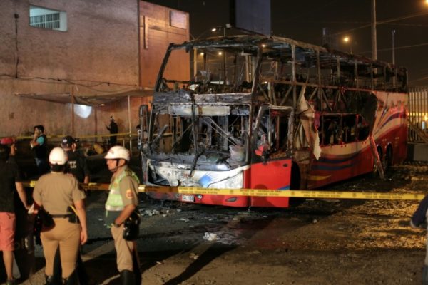 IMG PERU Bus in Flames