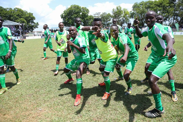 GOR-CELEBRATING - Capital Sports