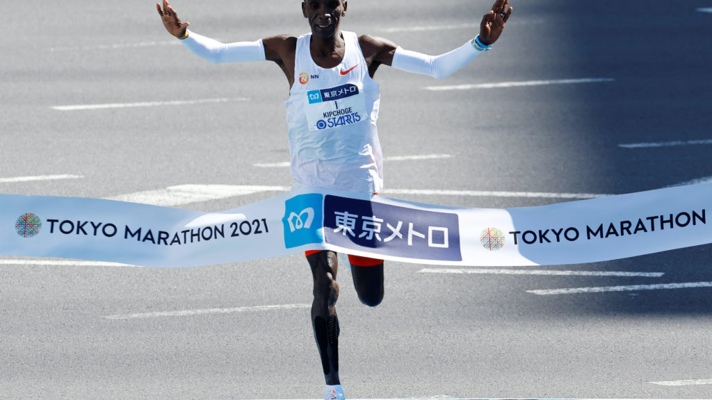 Confirmed: Eliud Kipchoge set to compete at the 2022 Berlin Marathon ...