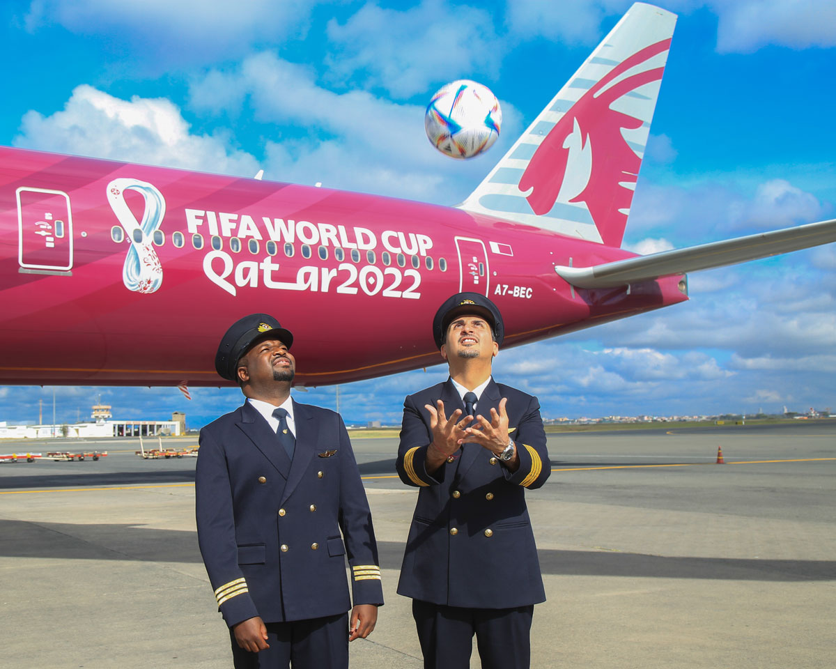 Inside Qatar Airways Hand-Painted Boeing 777 FIFA World Cup Aircraft ...