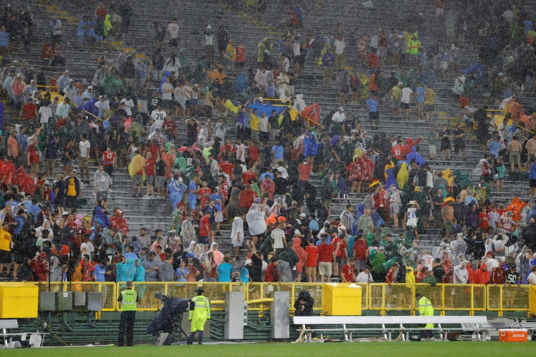 Manchester City beats Bayern Munich 1-0 at Lambeau Field