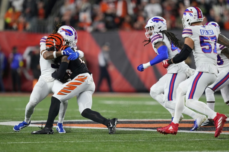 NFL 2023: Damar Hamlin collapses during Bills vs Bengals, NFL tried to  restart game, coaches wanted game postponed, reaction