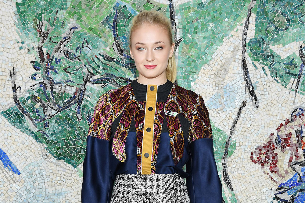 cast of thrones — sophie turner / louis vuitton, 2019.