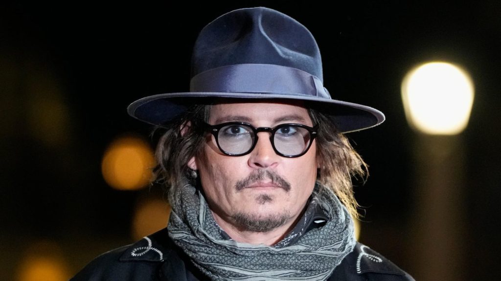 Johnny Depp warns fans of 'fake' social media accounts pretending to be him